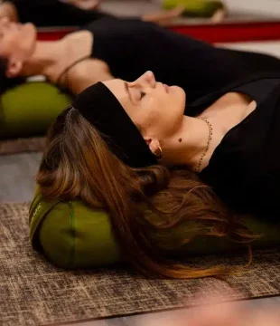YIN YOGA
